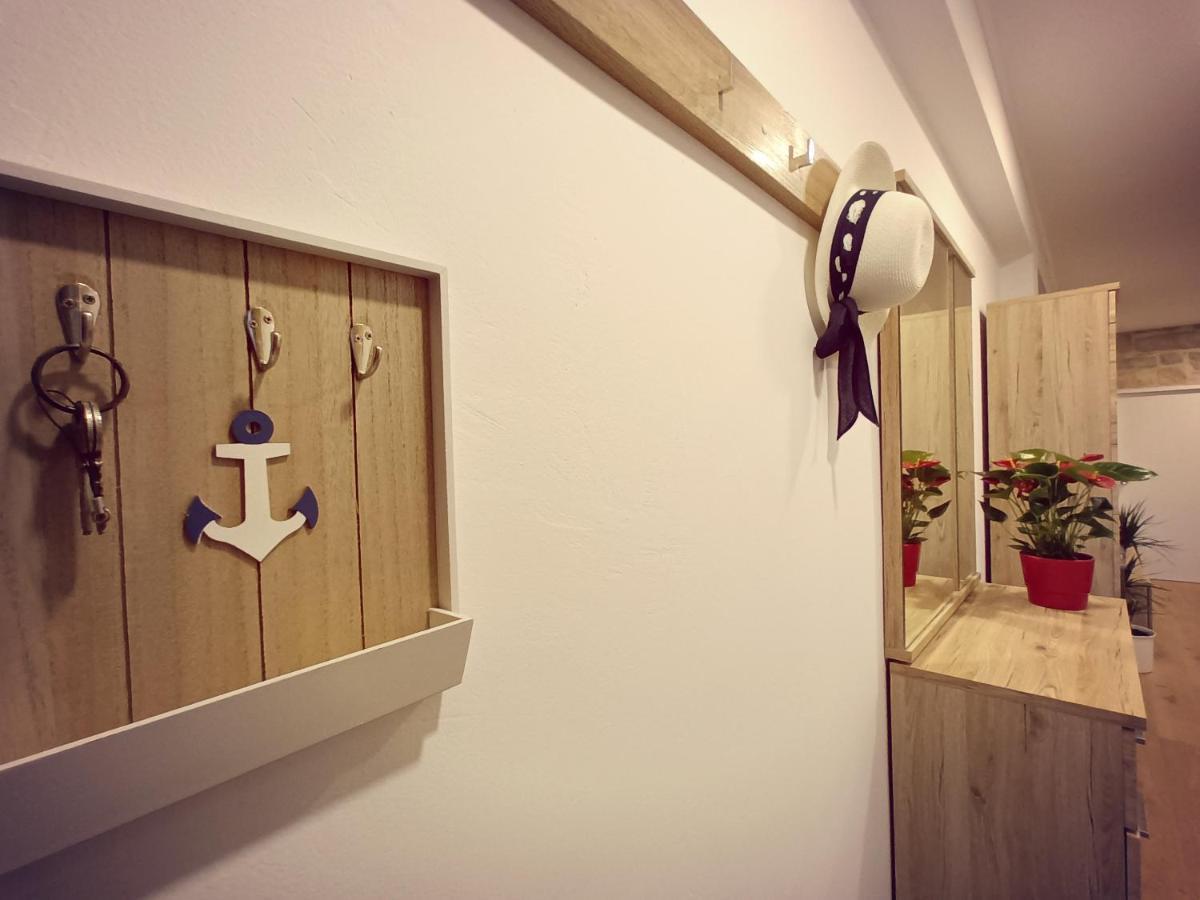 Stella Apartment